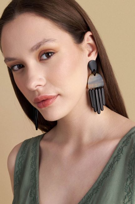 Multiple-elements dangle earrings - Black