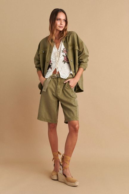 Belted bermuda shorts - Khaki