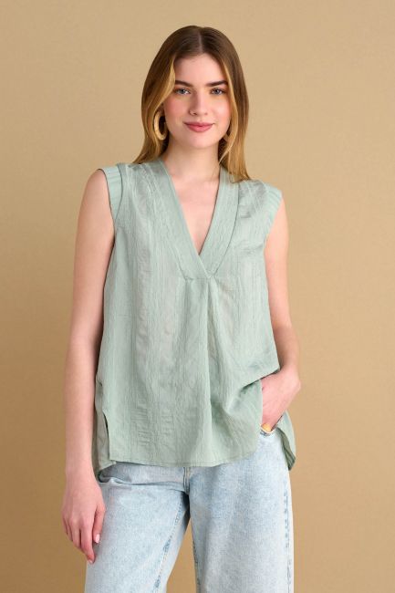 Asymmetric top with back cutout - Soap