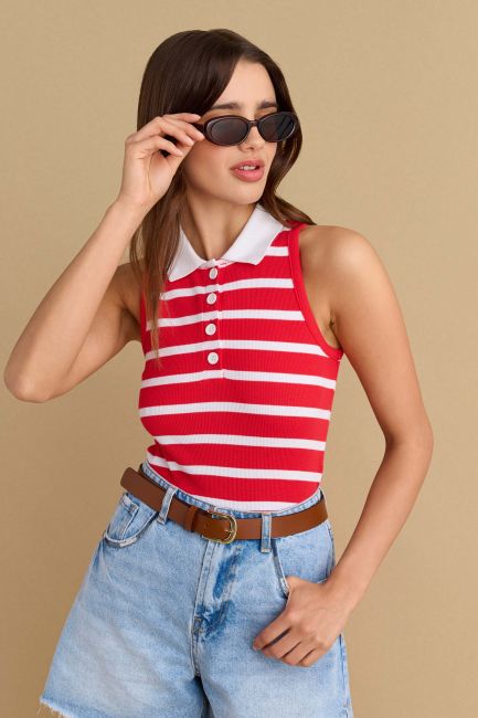 Striped top with collar - Red