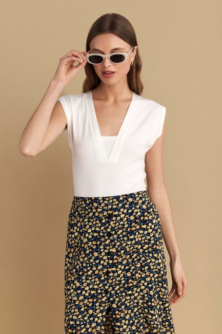 Plain V-neck blouse - Off white