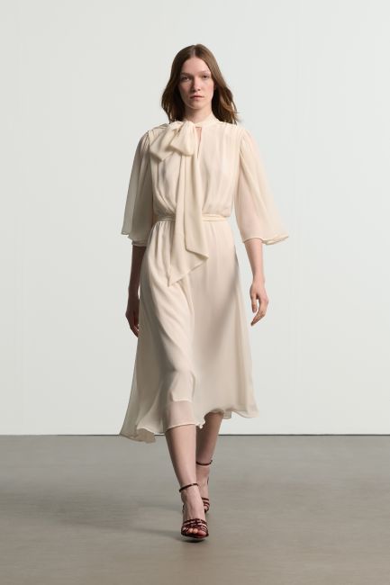 Midi flowy dress with flared sleeves - White